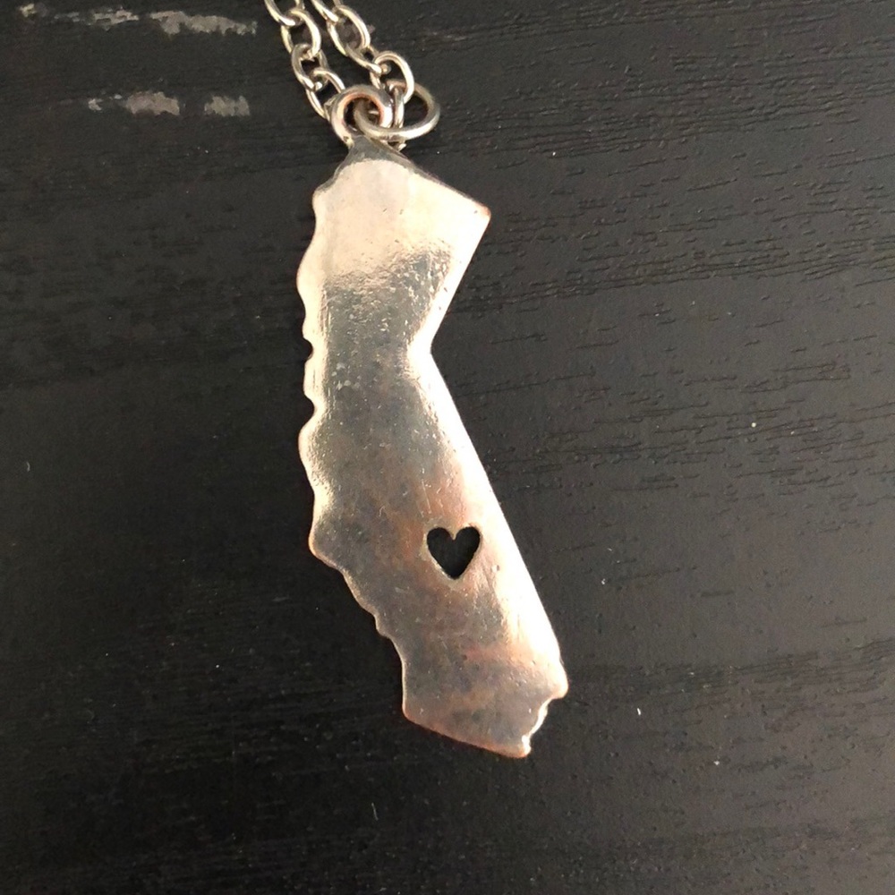 California heart necklace